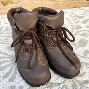 Totes 9/9.5 Dark Brown Lace-Up Boots